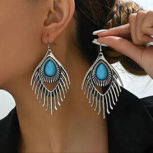 💎 New Silver Bohemian Vintage Feather Western Design Turquoise Earrings